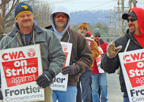 Appalachia telecom workers strike against Frontier