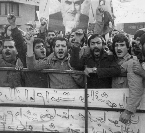 Tehran in December 1979, protesting Washington’s attempts to overturn revolution. The upheaval in Iran was a deep-going, modern, popular social revolution in city and countryside. It reverberated across Middle East and around the world.