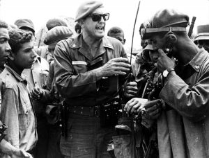 José Ramón Fernández, center, field commander of Cuba’s Revolutionary Armed Forces, during counterattack that defeated U.S.-organized invasion at Bay of Pigs in 72 hours in April 1961.