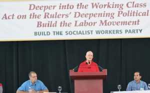 SWP National Secretary Jack Barnes, at podium, told conference that recent steps by Washington in Korea and Middle East, regardless of rulers’ aims, can help open space for workers to organize and gain combat experience against their own capitalist ruling classes.