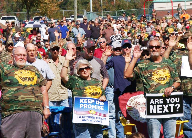 Mine Workers union rally Oct. 14, 2015, Brookwood, Alabama, protests attacks on pensions, health care.