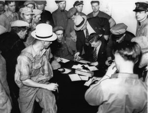 Truckers sign up by the hundreds for Teamsters union during over-the-road organizing campaign, June 1937. “As significant forces are set into motion,” writes Socialist Workers Party and union leader Farrell Dobbs, “increasingly sharp clashes with the bosses result, during which the workers begin to shed class-collaborationist illusions and acquire class-struggle concepts.”