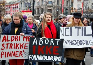 Thousands marched in Oslo and around Norway Nov. 17 against threatened law to restrict women’s right to choose abortion. Middle sign says, “Abortion is not a bargaining chip.”
