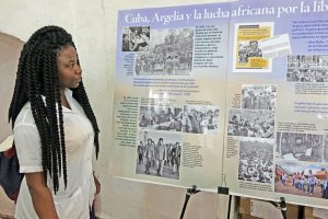 “Cuba, Algeria and the African Freedom Fight” was one of the most popular displays at Pathfinder Books stand at Havana book fair. Pathfinder publishes several titles that take up this theme, two of which are excerpted below.