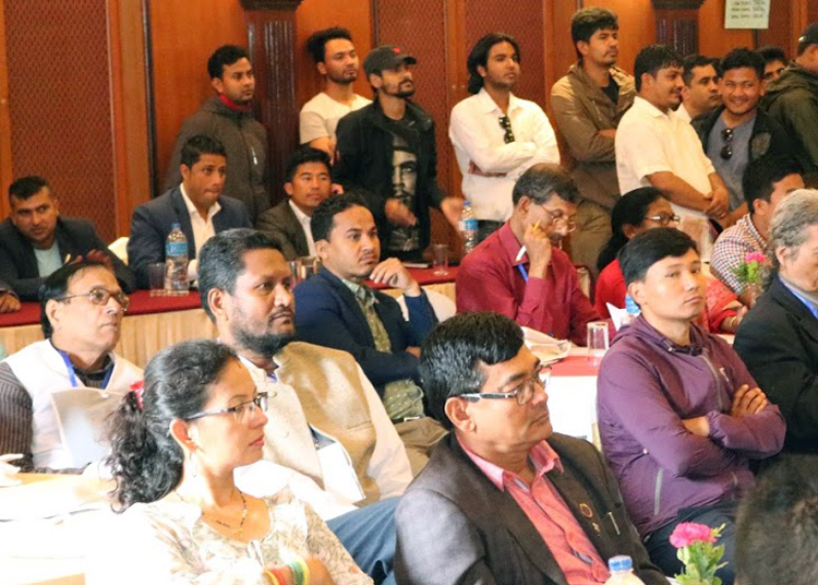 Delegados a conferencia Asia-Pacífico de solidaridad con Cuba, en Katmandú, Nepal, el 26 de julio.