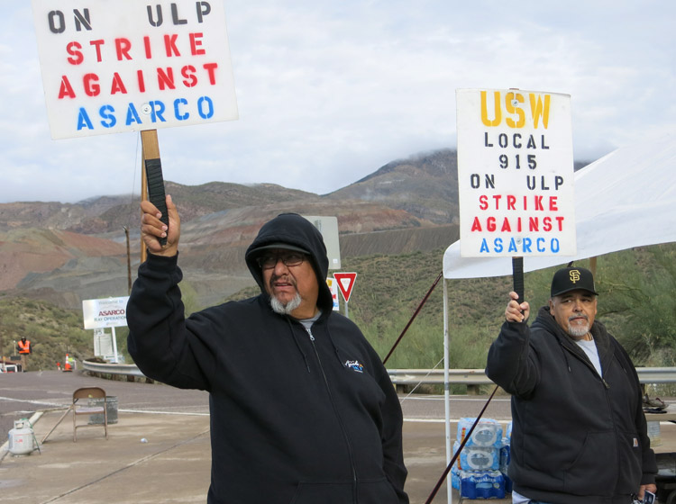 Mineros del cobre en huelga contra ataque antisindical de Asarco en mina Ray, Arizona, dic. 9.