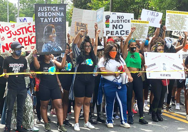 Above, Atlanta June 5. Below, May 31 action in Alliance, Ohio. “These small towns coming together, is what we need to make a change,” said Ande Green, protest organizer there.