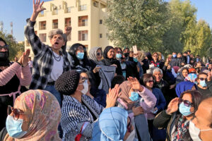 Public sector workers protest in Sulaymaniyah, demanding unpaid wages from Kurdistan Regional Government Dec. 11. Actions expanded across the region, fueled by lack of jobs and services.
