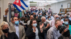 Some 105 people at April 18 meeting in New York Socialist Workers Party hall celebrate Cuban revolution’s 1961 victory at Bay of Pigs; popular, proletarian campaign to end illiteracy; and example for U.S. workers.