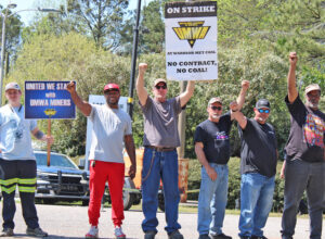 Picket line in Brookwood, Alabama, of miners on strike against Warrior Met Coal. Miner Mike Wright told WVUA TV, “We basically want to let the company know: No contract, no coal.”