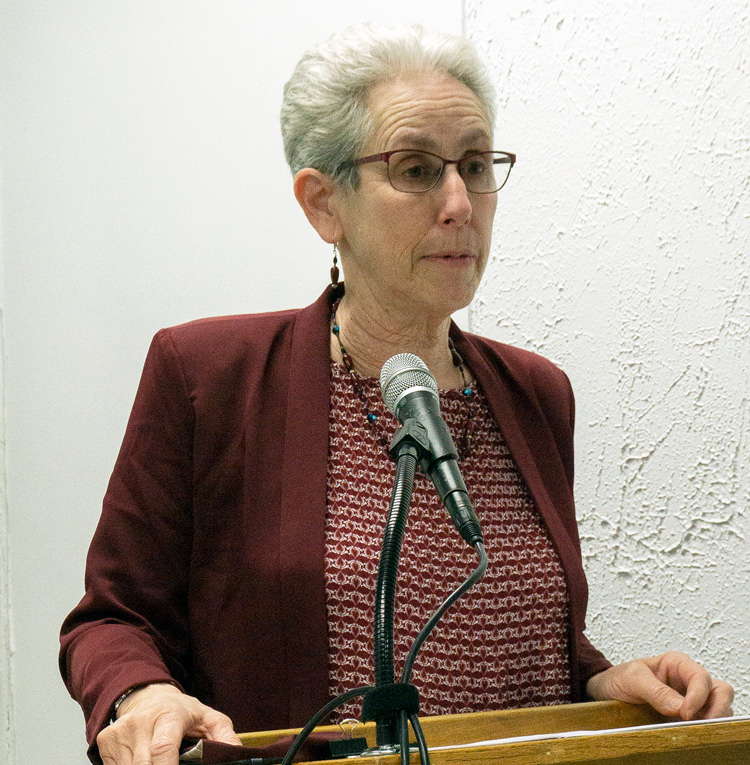 Joanne Kuniansky, Socialist Workers Party candidate for New Jersey governor, at March 6 Union City campaign rally.