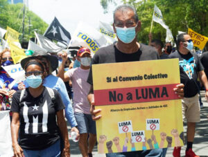 May 18 protest in San Juan by electrical workers against state privatizing management of public electric company to Luma bosses. Sign says, “Yes to a collective contract! No to Luma!”