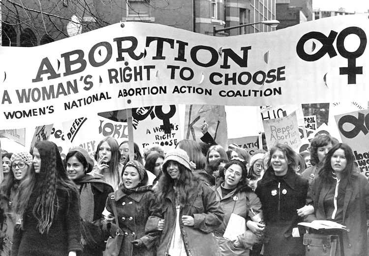 Environ 3 000 personnes ont participé à la première manifestation en faveur du droit des femmes à l’avortement, à Washington, le 20 novembre 1971.