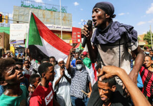 Siguen protestas contra golpe militar en Sudán