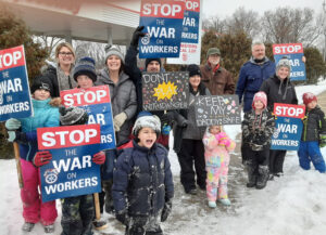 Picket in St. Paul Park, Minnesota, Jan. 30, 2021, supporting Teamster unionists locked out by Marathon Petroleum. Women are increasingly in front lines together with men in labor battles, showing struggle for women’s emancipation advances fighting power of working class.