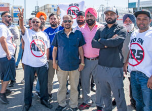 Independent truckers shut down Oakland port, longshore workers refuse to cross picket line