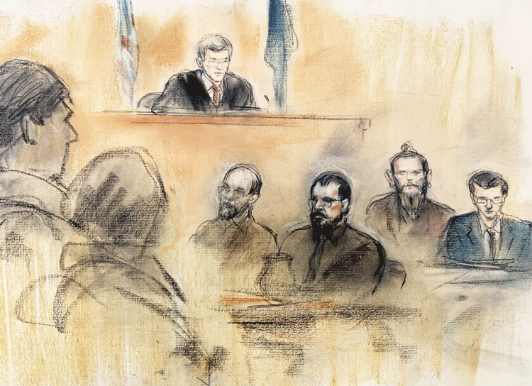 Michigan frame-up trial found Barry Croft, seated left, and Adam Fox, next to him, guilty of “conspiracy” Aug. 23. In attack on constitutional rights, FBI undercover agents entrapped them. Rulers’ political police use precedents like this to frame up working-class fighters.
