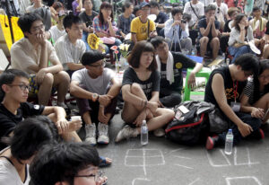 Students in Taiwan in 2015 protest textbooks saying country is part of China. ISSCO conference panel on U.S.-China conflict sparked debate on U.S. imperialism’s efforts to maintain domination of the Pacific, Beijing’s attempts to gain control over Taiwan.