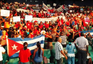 Le 14 avril, un rassemblement à Santiago de Cuba a attiré des syndicalistes et des organisations communautaires pour préparer leur participation aux célébrations prochaines de la Journée internationale des travailleurs à travers l’île.