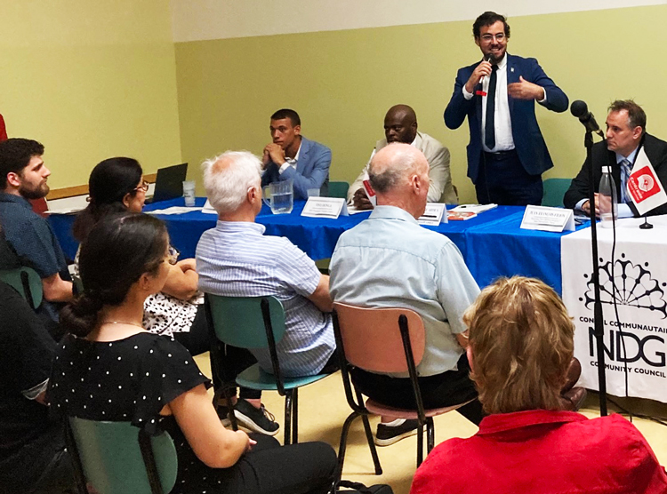 Félix Vincent Ardea, Communist League candidate in Montreal, speaks at June 12 candidates’ debate. “Our campaign aims to help strengthen unions, struggles of workers, farmers,” he said.