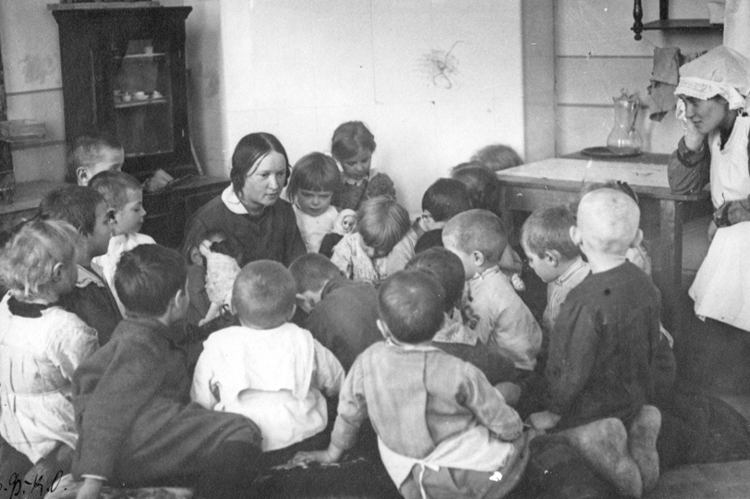 Kindergarten in Moscow in 1920. Trotsky wrote that 1917 Bolshevik Revolution advanced child care, one step to free mothers from bondage, open door to social and political life.