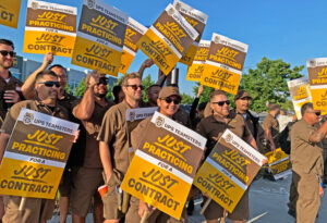 UPS workers at “practice strike picket” outside depot in Fremont, California, July 18. Thousands of Teamster members have joined similar actions outside UPS facilities around the country.