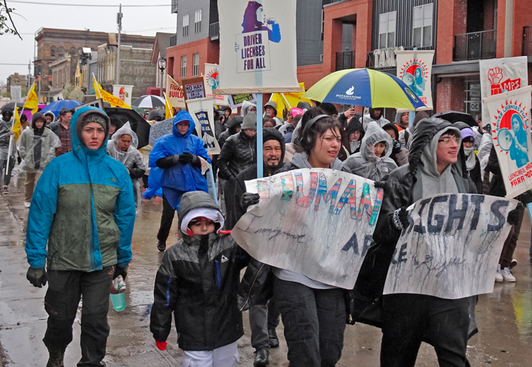 May 1 march and rally in Milwaukee protests attacks on immigrant workers. Bosses scapegoat immigrants to divide working class, push down wages as capitalist crisis deepens today.