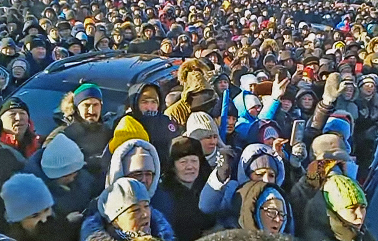 Protest Jan. 15 in Baymak, Russia, at jailing of Fail Alsynov, fighter for Bashkir rights against Kremlin’s war, conscription of ethnic minorities.