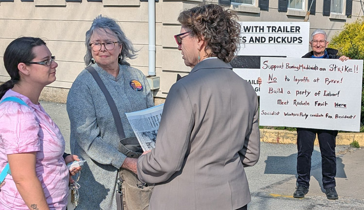 Fruit discusses road forward with workers in Charleroi