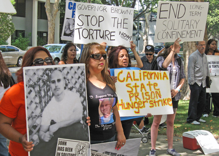 Protest in Sacramento, California, July 30, 2013, backing prisoners’ hunger strike against indefinite solitary confinement. Four prisoners, Todd Ashker, Arturo Castellanos, George Franco and Sitawa Nantambu Jamaa, led what grew to some 30,000 prisoners to win a historic victory.