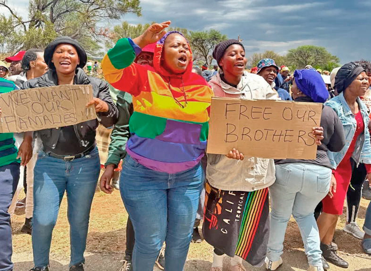 Protest by relatives and friends of miners trapped in underground gold mine near Stilfontein, South Africa, in November. Death toll from government blockade of mine now stands at 88.