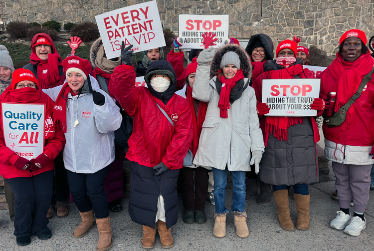 Thousands of members of New York State Nurses Association have kept spirited picket lines up at 10 outlets of three major New York hospitals since Jan. 12, demanding adequate staffing, safe working conditions and decent health care benefits. Above, at Montefiore Hospital Jan. 19.