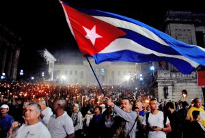 Decenas de miles de estudiantes, trabajadores jóvenes y soldados marcharon en La Habana el 27 de enero en contra de las amenazas imperialistas a la revolución socialista cubana.