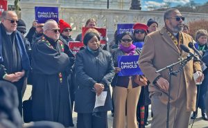 ¡Apoye lucha de haitianos por protección de TPS!