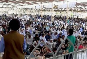 Thousands attend Friday sermon by Sheik Abdul-Hamid in Zahedan, Iran, March 13, in middle of the war. The Sunni and Baluchi leader called for freeing all political prisoners in Iran.